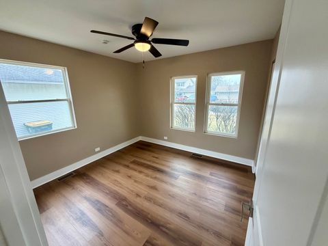 Tiny photo for 54 Brantwood Avenue, Elk Grove Village, IL 60007 (MLS # 12531791)