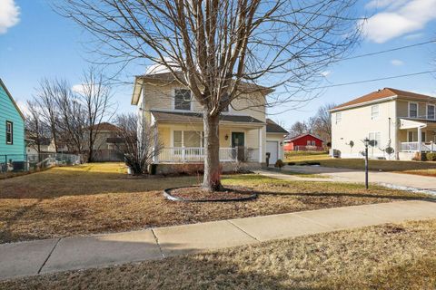Tiny photo for 709 Cambridge Avenue, Rockford, IL 61102 (MLS # 12555838)