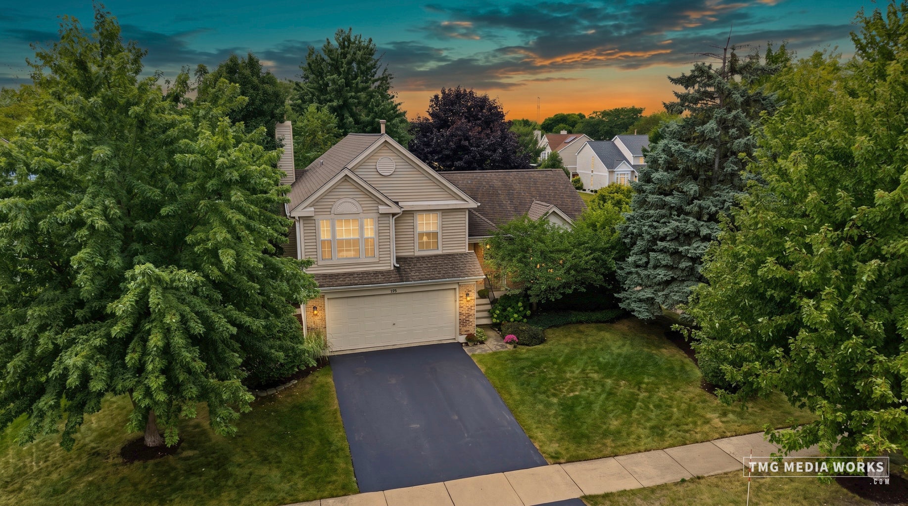 195 Meadow Lakes Boulevard