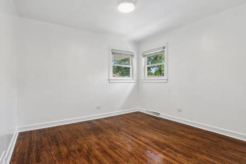Tiny photo for 15606 Ingleside Avenue, Dolton, IL 60419 (MLS # 12651429)
