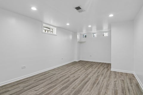 Tiny photo for 15606 Ingleside Avenue, Dolton, IL 60419 (MLS # 12651429)