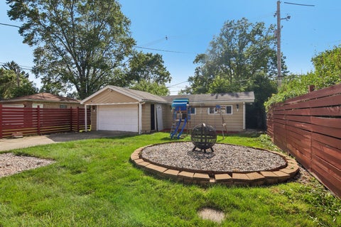 Tiny photo for 15606 Ingleside Avenue, Dolton, IL 60419 (MLS # 12651429)