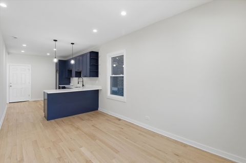 Tiny photo for 821 N Lockwood Avenue, Chicago, IL 60651 (MLS # 12593578)