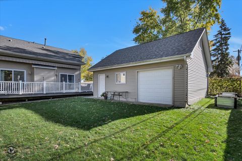 Tiny photo for 918 S Fairfield Avenue, Lombard, IL 60148 (MLS # 12504530)
