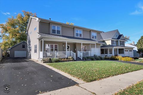 Tiny photo for 918 S Fairfield Avenue, Lombard, IL 60148 (MLS # 12504530)