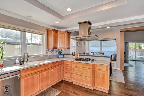 Tiny photo for 918 S Fairfield Avenue, Lombard, IL 60148 (MLS # 12504530)