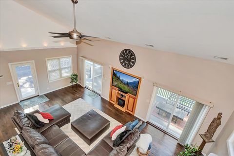 Tiny photo for 918 S Fairfield Avenue, Lombard, IL 60148 (MLS # 12504530)