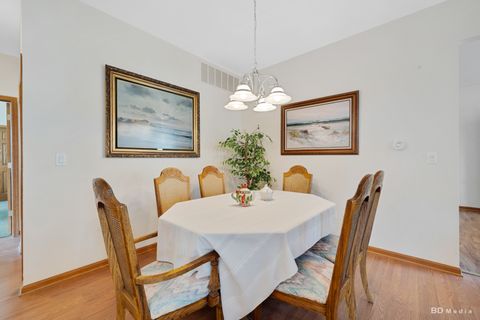 Tiny photo for 21400 Mays Lake Drive, Crest Hill, IL 60403 (MLS # 12603186)