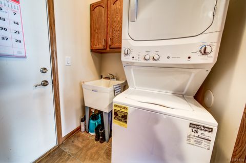 Tiny photo for 21400 Mays Lake Drive, Crest Hill, IL 60403 (MLS # 12603186)