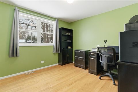 Tiny photo for 4 N lake Avenue, Third Lake, IL 60030 (MLS # 12541280)