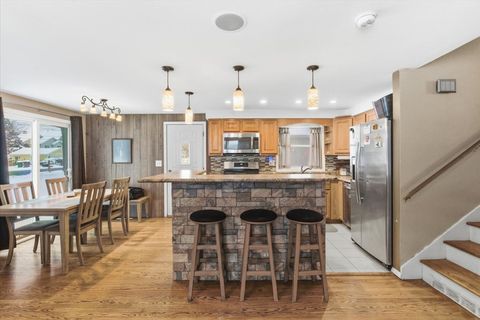 Tiny photo for 4 N lake Avenue, Third Lake, IL 60030 (MLS # 12541280)