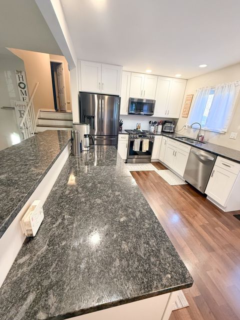 Tiny photo for 1013 Nottingham Lane, Crystal Lake, IL 60014 (MLS # 12503047)