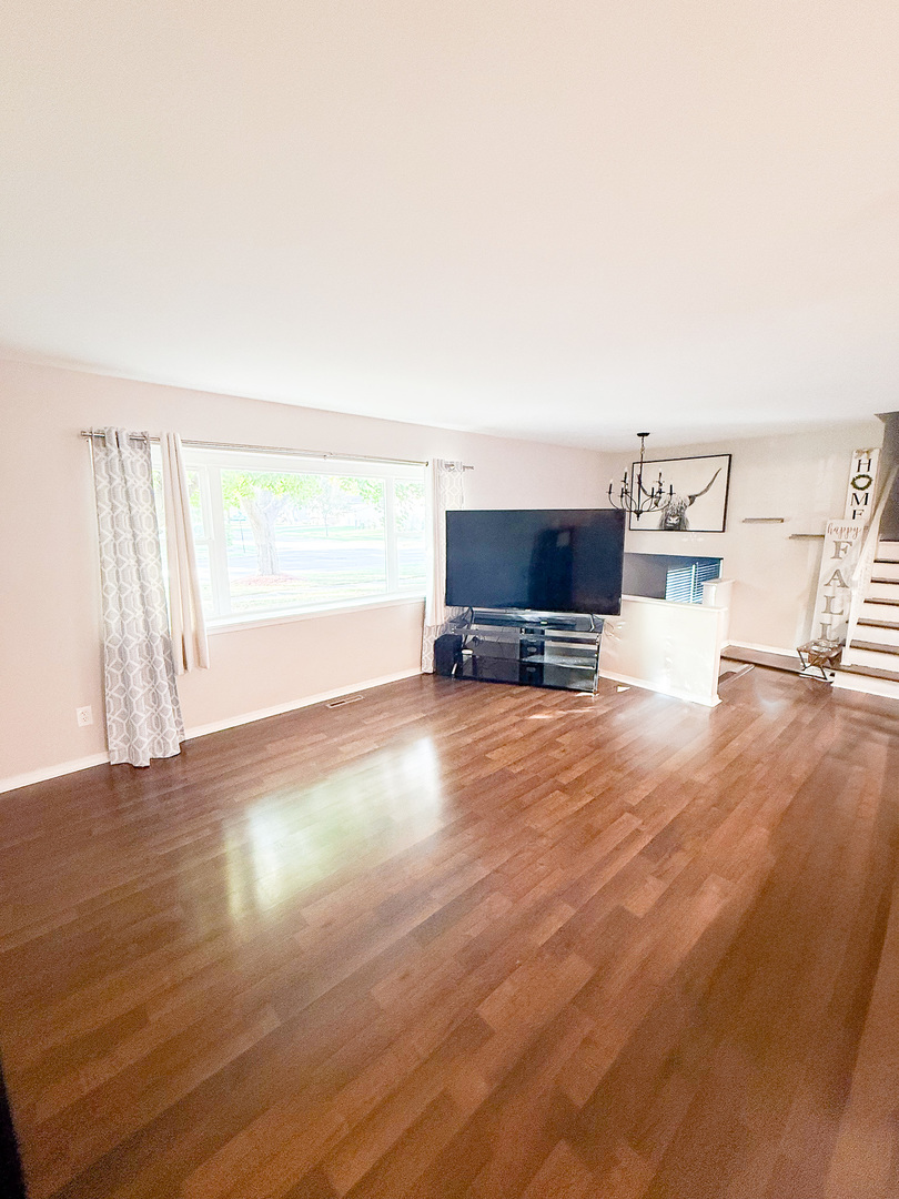 1013 Nottingham Lane