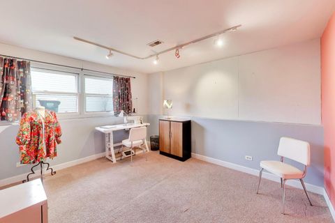 Tiny photo for 2819 N Kennicott Avenue, Arlington Heights, IL 60004 (MLS # 12587661)