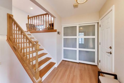 Tiny photo for 2819 N Kennicott Avenue, Arlington Heights, IL 60004 (MLS # 12587661)