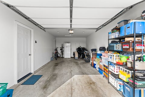 Tiny photo for 440 E Franklin Street #203, Eldridge, IA 52748 (MLS # 12761674)