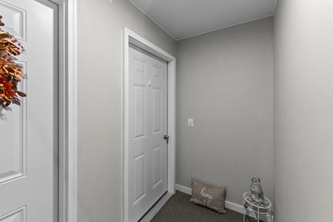 Tiny photo for 440 E Franklin Street #203, Eldridge, IA 52748 (MLS # 12761674)