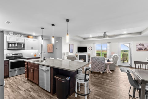 Tiny photo for 440 E Franklin Street #203, Eldridge, IA 52748 (MLS # 12761674)