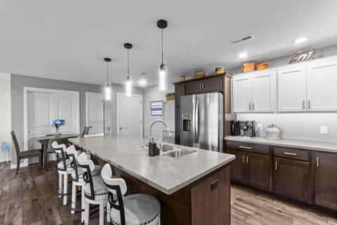 Tiny photo for 440 E Franklin Street #203, Eldridge, IA 52748 (MLS # 12761674)