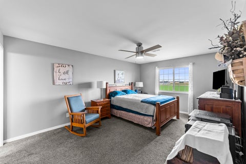 Tiny photo for 440 E Franklin Street #203, Eldridge, IA 52748 (MLS # 12761674)
