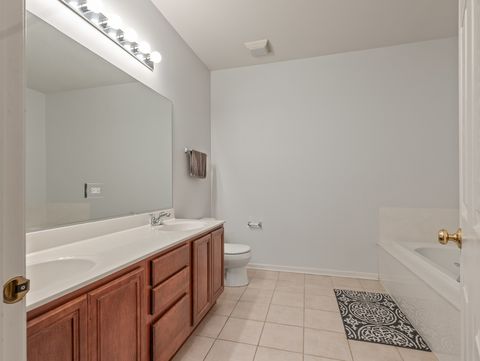 Tiny photo for 1852 Keystone Place, Schaumburg, IL 60193 (MLS # 12651586)