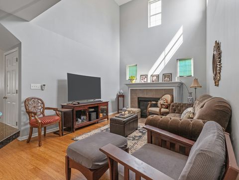 Tiny photo for 1852 Keystone Place, Schaumburg, IL 60193 (MLS # 12651586)