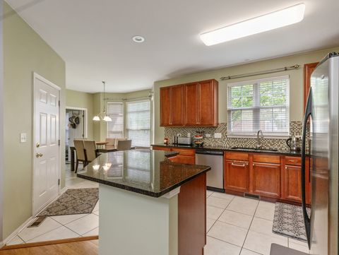Tiny photo for 1852 Keystone Place, Schaumburg, IL 60193 (MLS # 12651586)