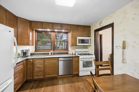 Tiny photo for 258 Lawton Road, Riverside, IL 60546 (MLS # 12788043)