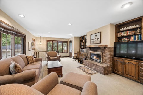 Tiny photo for 258 Lawton Road, Riverside, IL 60546 (MLS # 12788043)