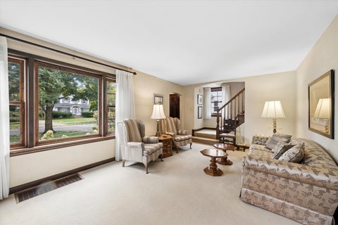 Tiny photo for 258 Lawton Road, Riverside, IL 60546 (MLS # 12788043)