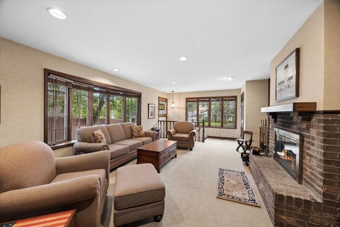 Tiny photo for 258 Lawton Road, Riverside, IL 60546 (MLS # 12788043)