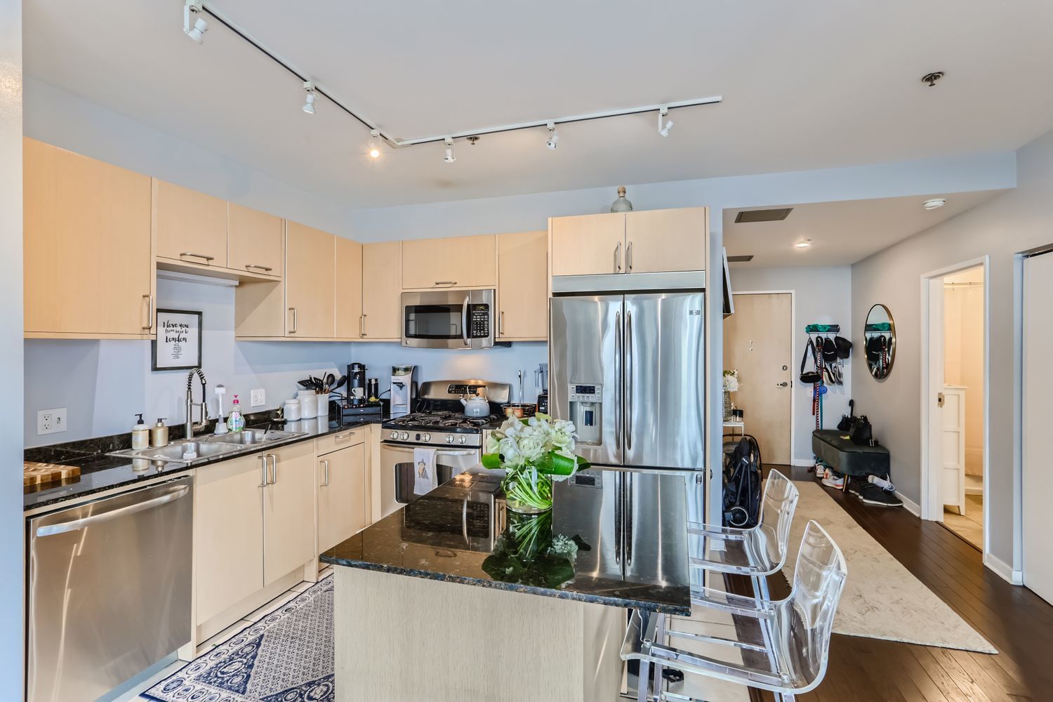 510 W Erie Street 1002
