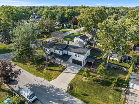 Tiny photo for 3931 Liberty Boulevard, Westmont, IL 60559 (MLS # 12477546)