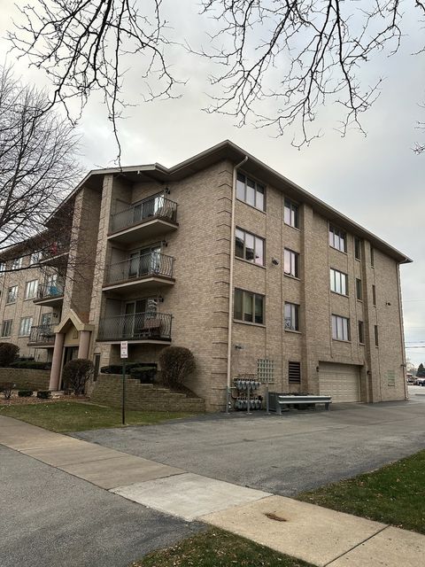 A home in Oak Lawn