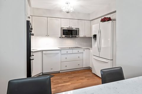 Tiny photo for 201 Lake Hinsdale Drive #111, Willowbrook, IL 60527 (MLS # 12495485)