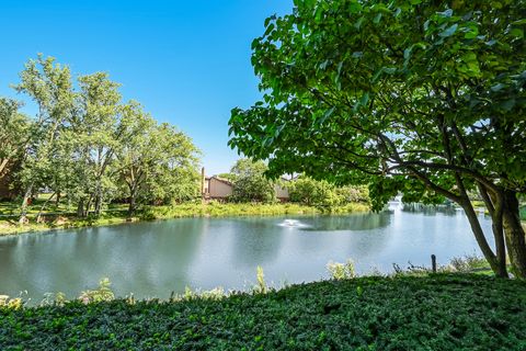 Tiny photo for 201 Lake Hinsdale Drive #111, Willowbrook, IL 60527 (MLS # 12495485)