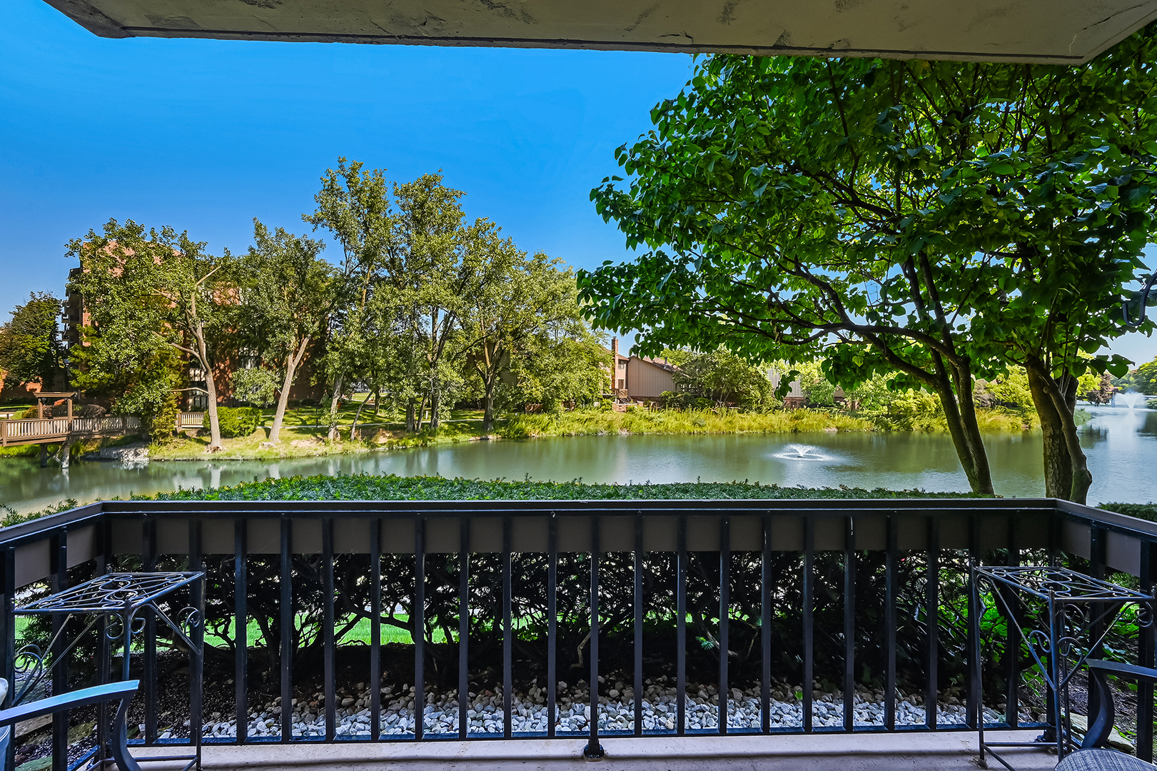 201 Lake Hinsdale Drive 111