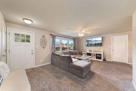 Tiny photo for 330 Lee Street, Manhattan, IL 60442 (MLS # 12449282)