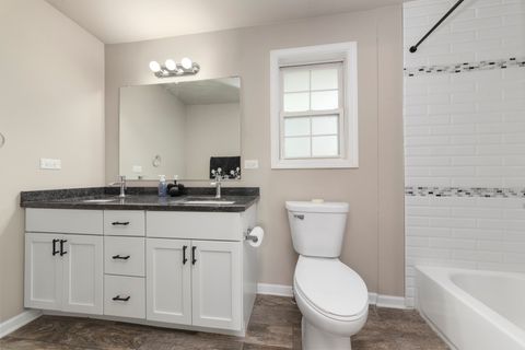 Tiny photo for 330 Lee Street, Manhattan, IL 60442 (MLS # 12449282)