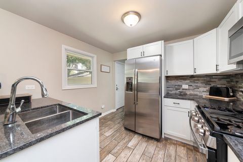 Tiny photo for 330 Lee Street, Manhattan, IL 60442 (MLS # 12449282)