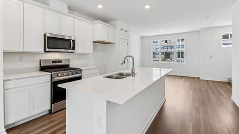 Tiny photo for 549 yosemite Way, Mundelein, IL 60060 (MLS # 12588700)