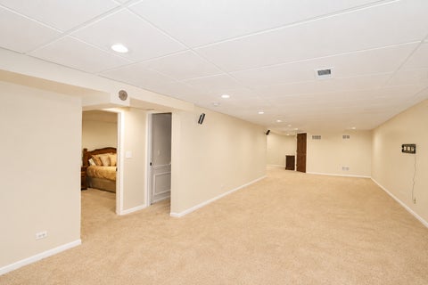 Tiny photo for 2S729 Parkview Drive, Glen Ellyn, IL 60137 (MLS # 12734750)