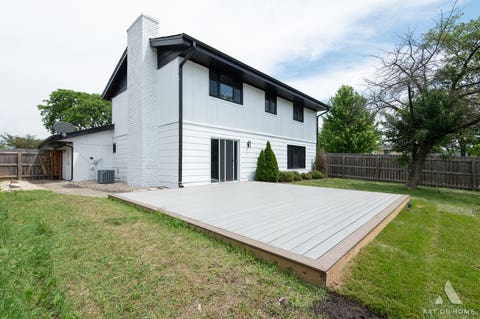 Tiny photo for 214 Cambridge Lane, Bloomingdale, IL 60108 (MLS # 12721750)