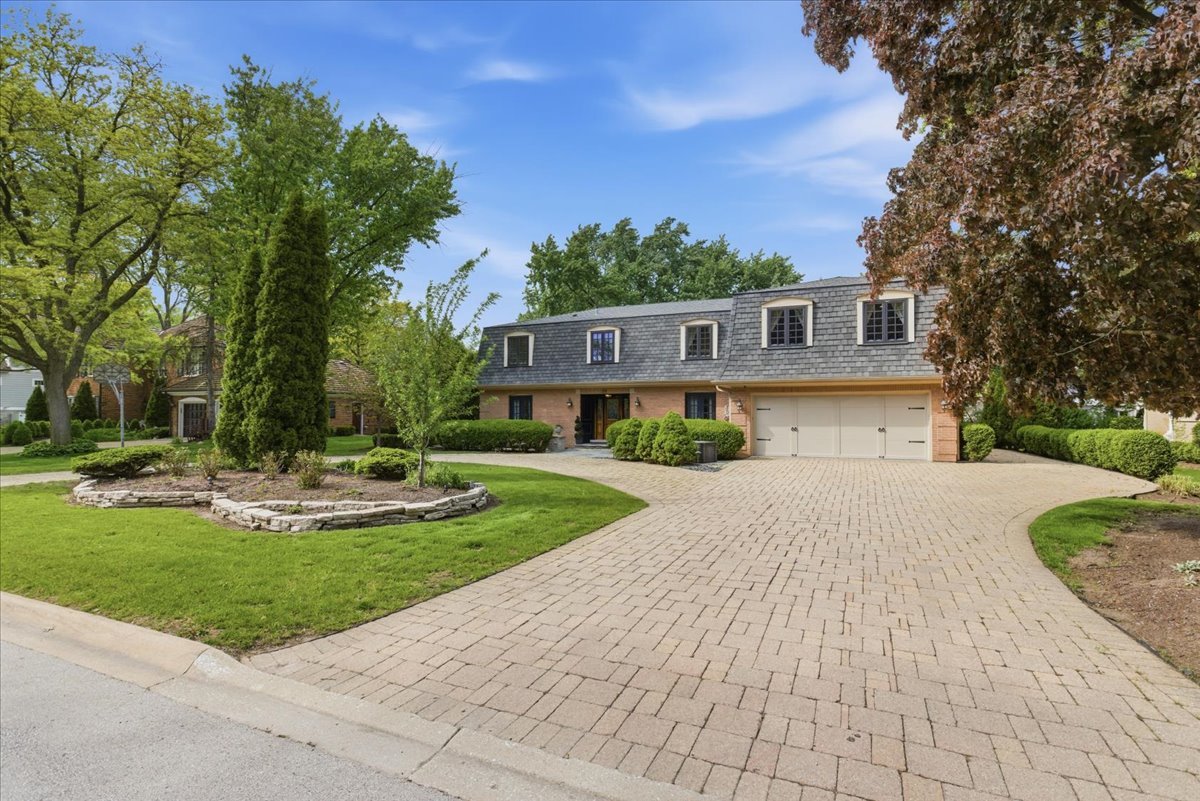 39 Mockingbird Lane