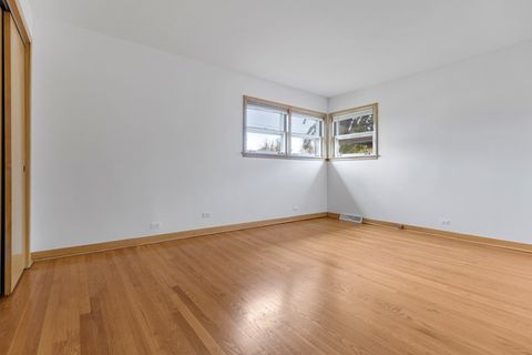 Tiny photo for 2720 Lincoln Lane, Wilmette, IL 60091 (MLS # 12505671)