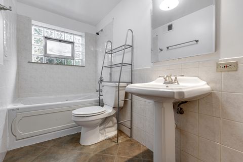 Tiny photo for 2720 Lincoln Lane, Wilmette, IL 60091 (MLS # 12505671)