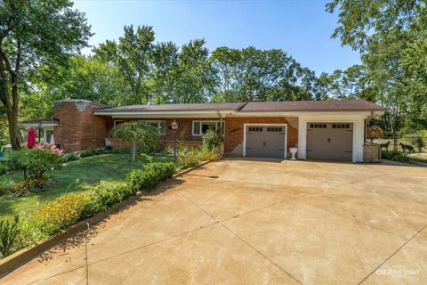 Tiny photo for 1002 Bruce Drive, Elgin, IL 60120 (MLS # 12468622)