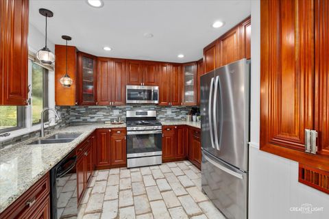 Tiny photo for 1002 Bruce Drive, Elgin, IL 60120 (MLS # 12468622)