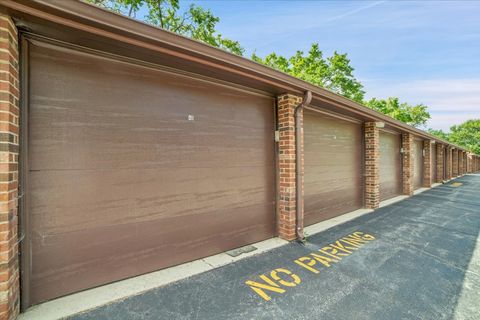 Tiny photo for 14511 Central Court #M2, Oak Forest, IL 60452 (MLS # 12455407)