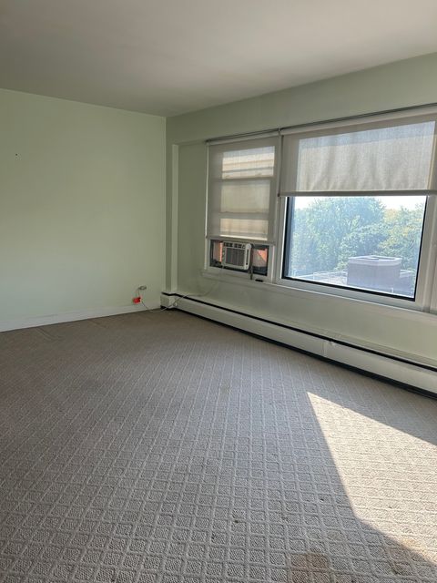 Tiny photo for 4880 N Marine Drive #606, Chicago, IL 60640 (MLS # 12489319)